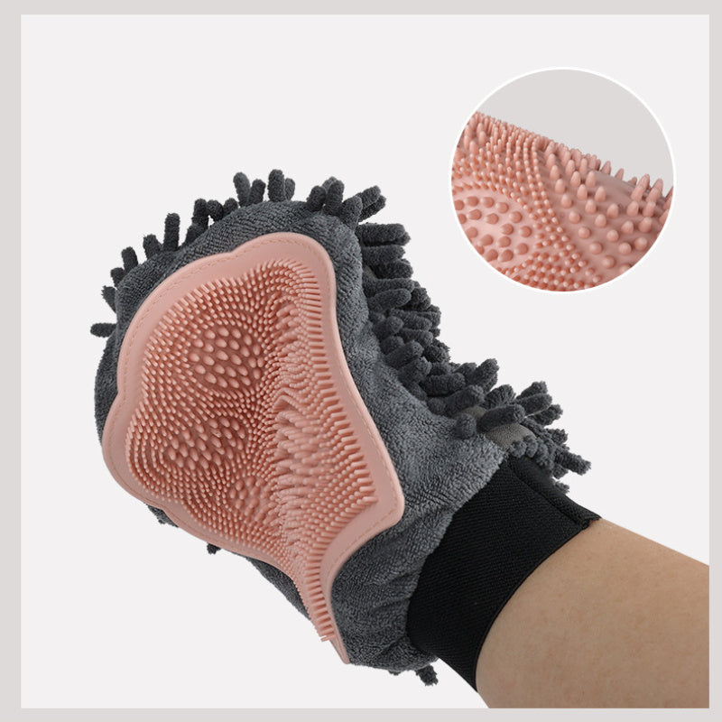 Pet Grooming Glove – Bathing, Massage & Deshedding Brush for Dogs